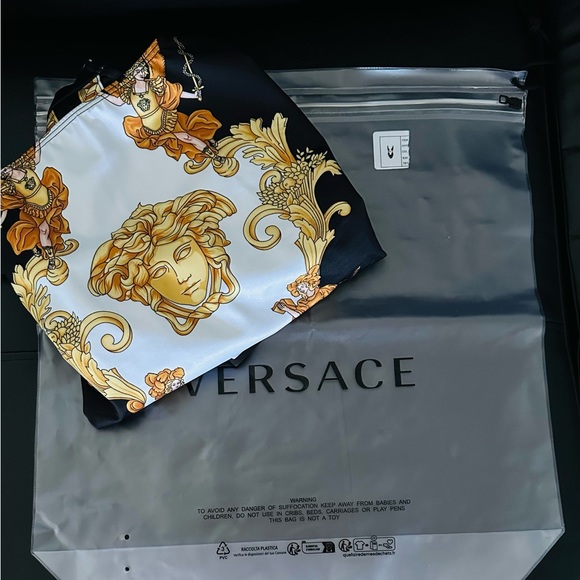 Versace Baroque Print Medusa Head One Piece Swimsuit.Brand New with tag. - Picture 9 of 13